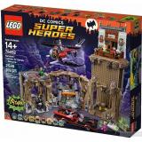 LEGO Super Heroes   (76052) -  1