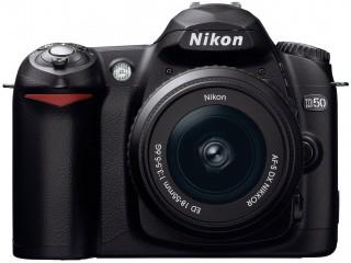 Nikon D50 body -  1