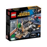 LEGO Super Heroes DC Comics   :   (76044) -  1