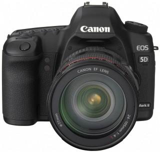 Canon EOS 5D Mark II 28-135 Kit -  1